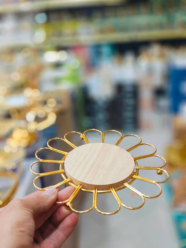 جلاس حراري ذهبي قاعدة خشب 20 سم 43/86