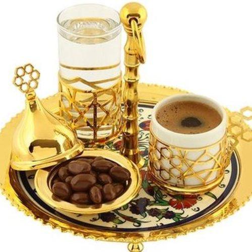 السفرة ومستلزمات الضيافة